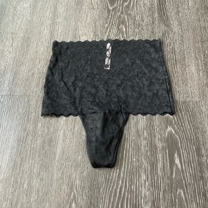 nwot black lace underwear